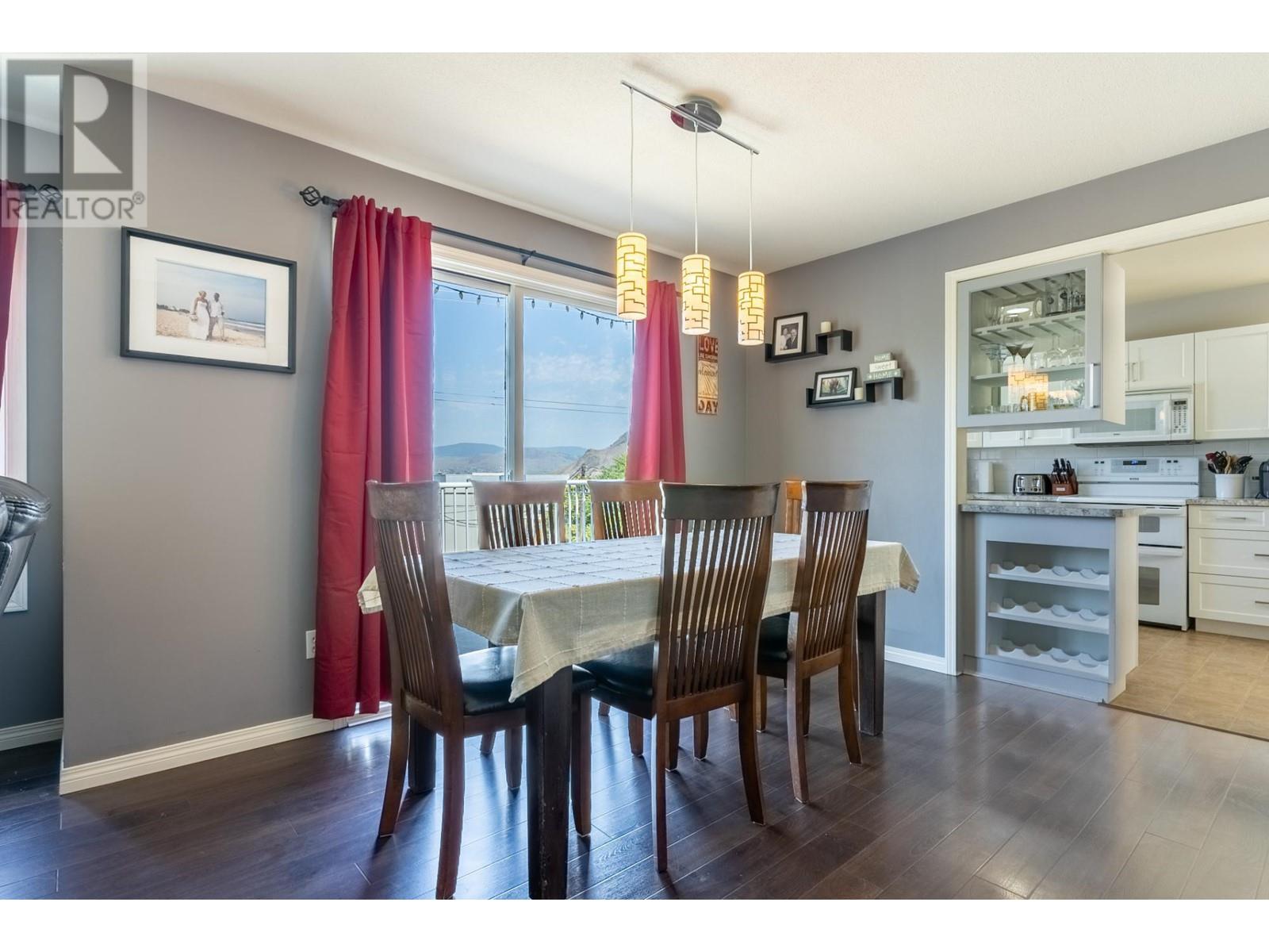 1653 VALLEYVIEW Drive Kamloops