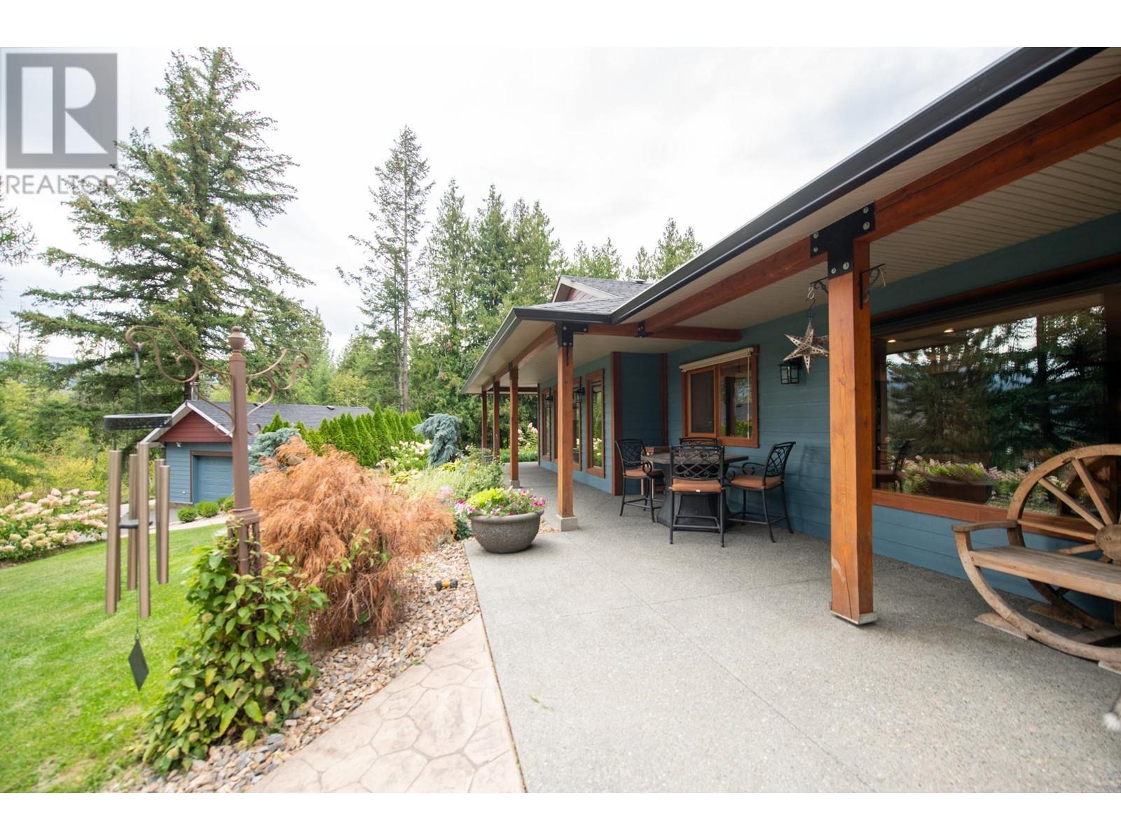 3045 LINDBERG  Road South Shuswap