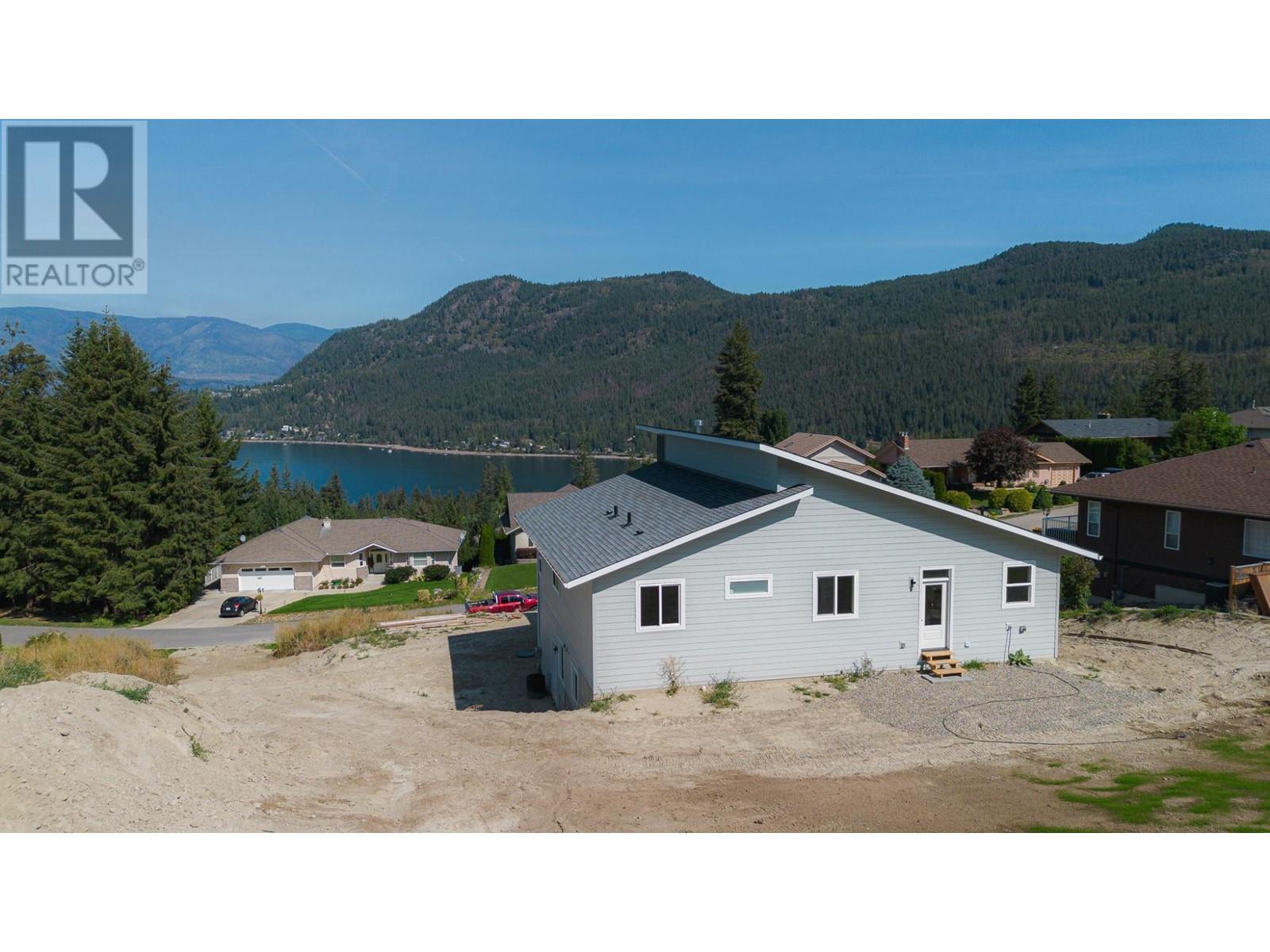 2594 GRAND VIEW  Place South Shuswap