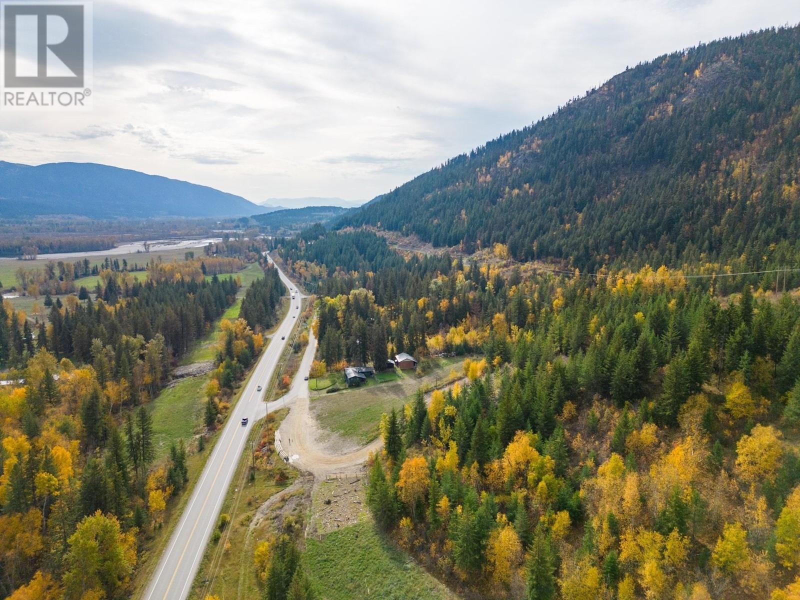 8919 Thuya Creek Road, Little Fort, British Columbia  V0E 2C0 - Photo 15 - 179944