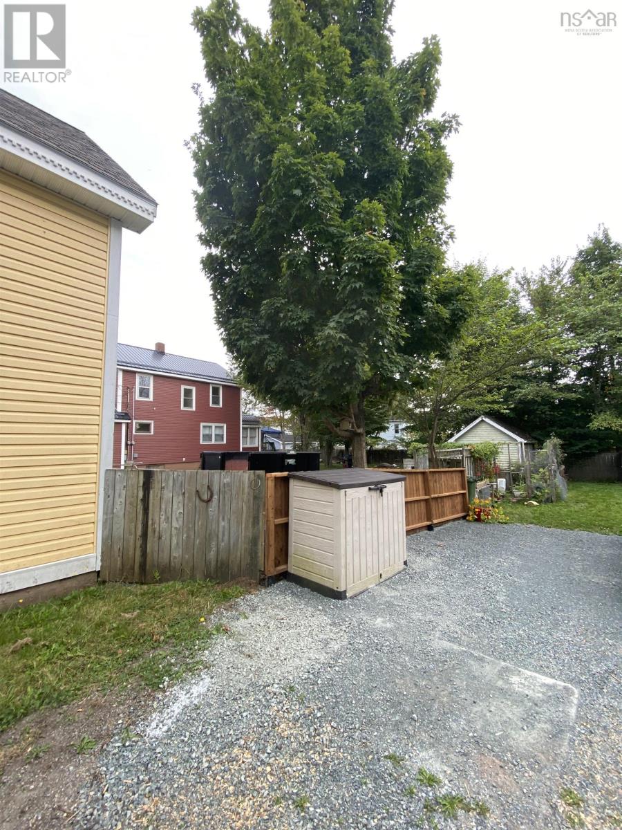 130 Victoria Street, Truro, Nova Scotia  B2N 1Z1 - Photo 7 - 202422999