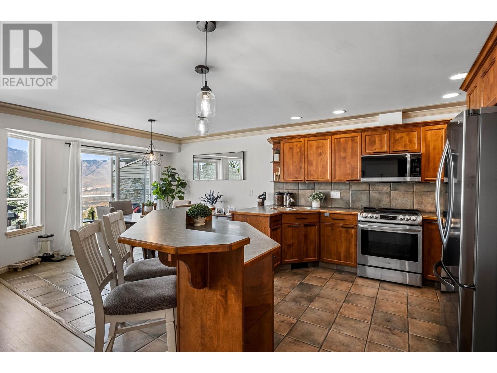 2210 Qu'appelle  Boulevard Unit# 23, Kamloops, British Columbia  V2E 2S4 - Photo 6 - 180955