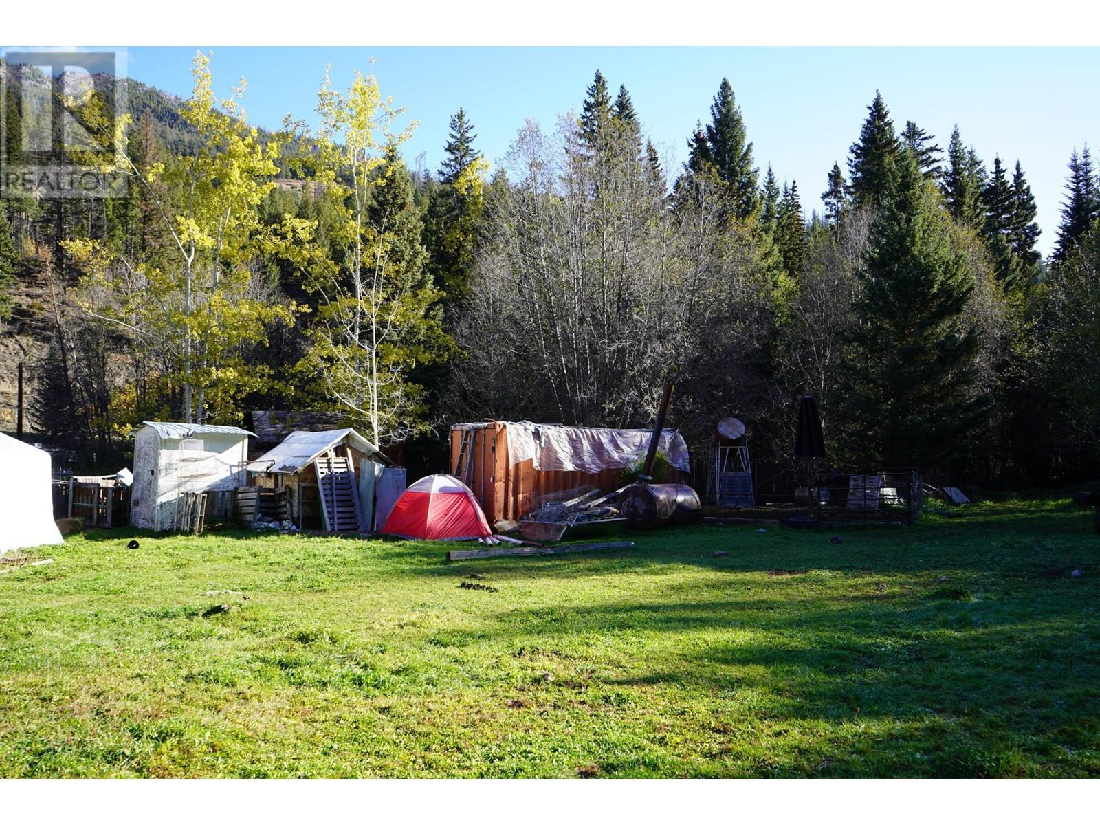6881 Jesmond Road, Clinton, British Columbia  V0K 1K0 - Photo 10 - 181335