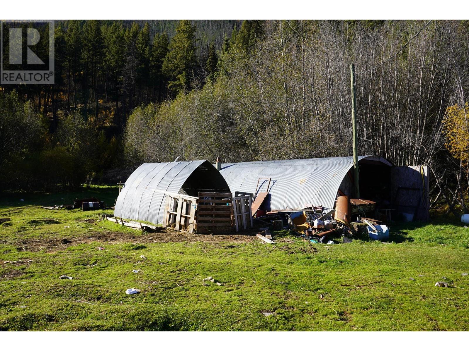 6881 Jesmond Road, Clinton, British Columbia  V0K 1K0 - Photo 8 - 181335