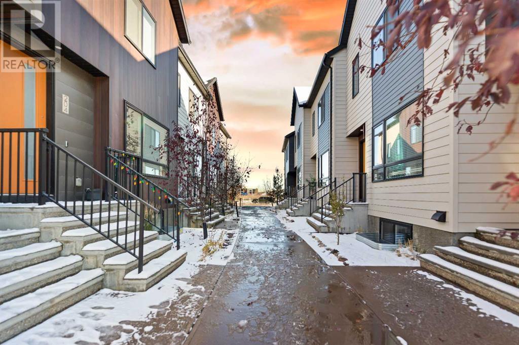 222 Redstone Crescent N, Calgary, Alberta  T3N 1M4 - Photo 2 - A2175183