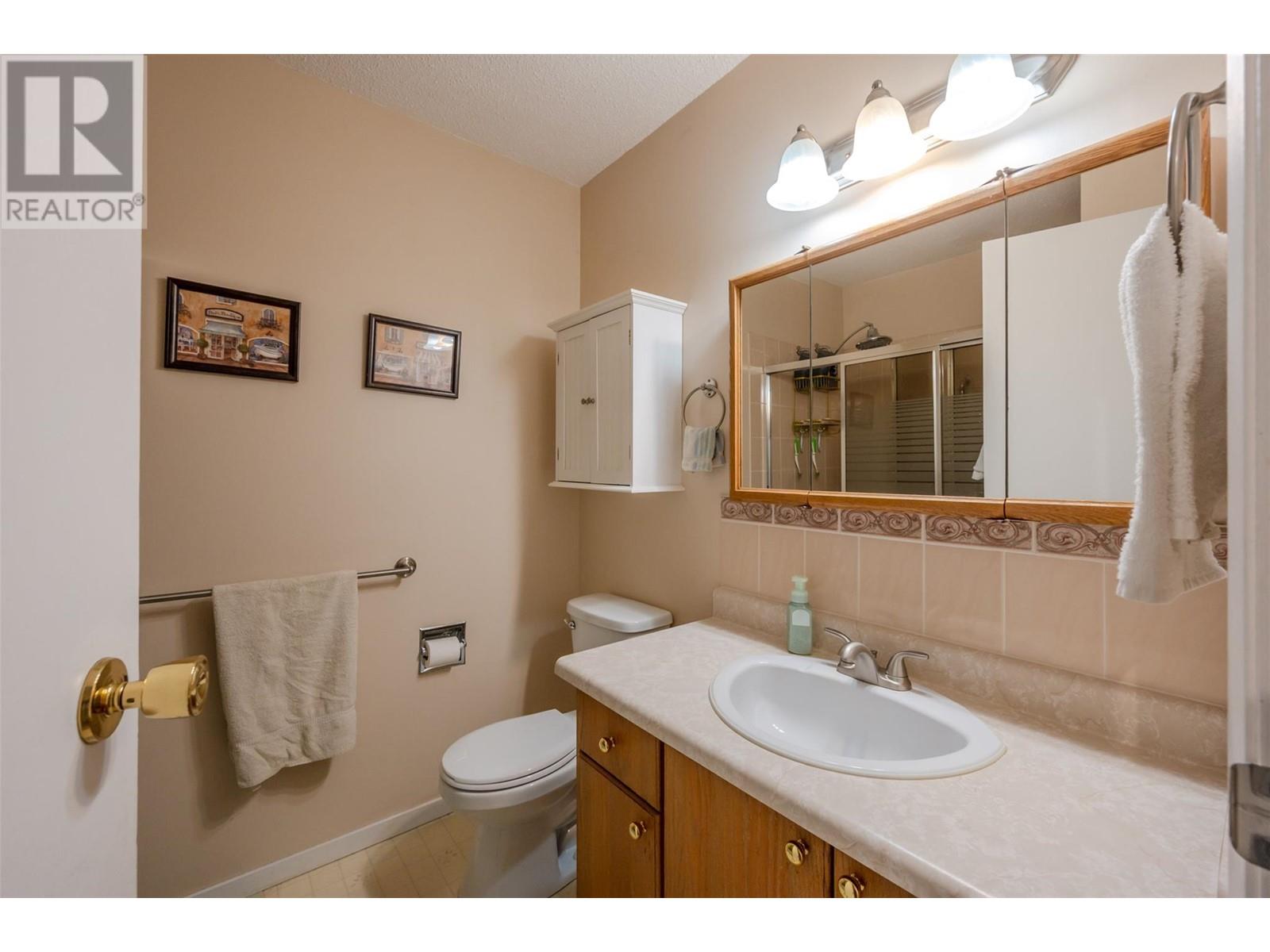 1725 Duncan Avenue E, Penticton, British Columbia  V2A 7C3 - Photo 22 - 10327097