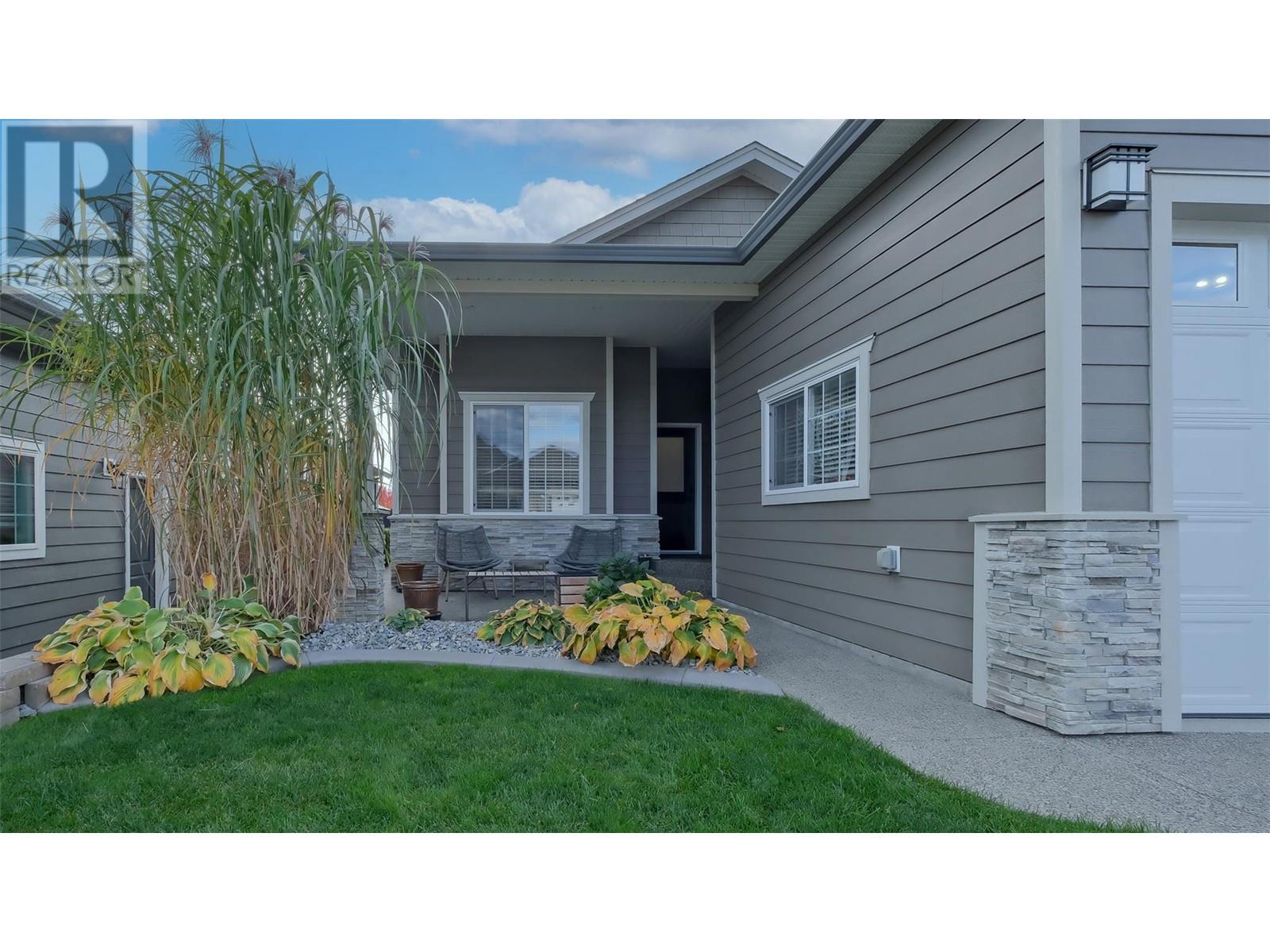 2084 Clover Drive West Kelowna