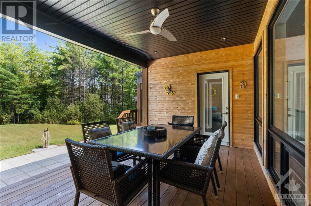 108 Edith Margaret PlaceOttawa, Ontario  K2W 1A8 - Photo 26 - X9768610