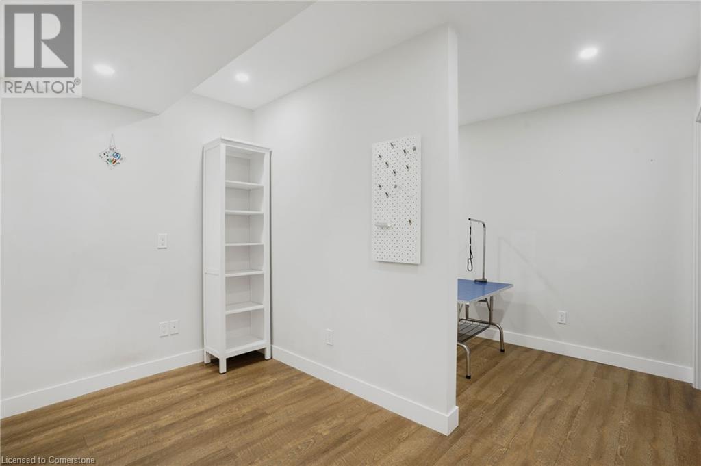 8360 English Church Road, Hamilton, Ontario  L0R 1W0 - Photo 32 - 40669309