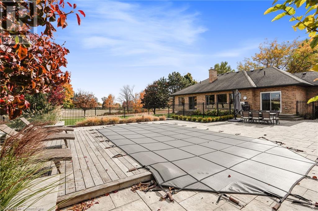 8360 English Church Road, Hamilton, Ontario  L0R 1W0 - Photo 35 - 40669309