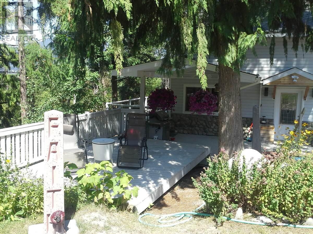 Lister House for sale:  3 bedroom 3,350 sq.ft. (Listed 2022-10-13)