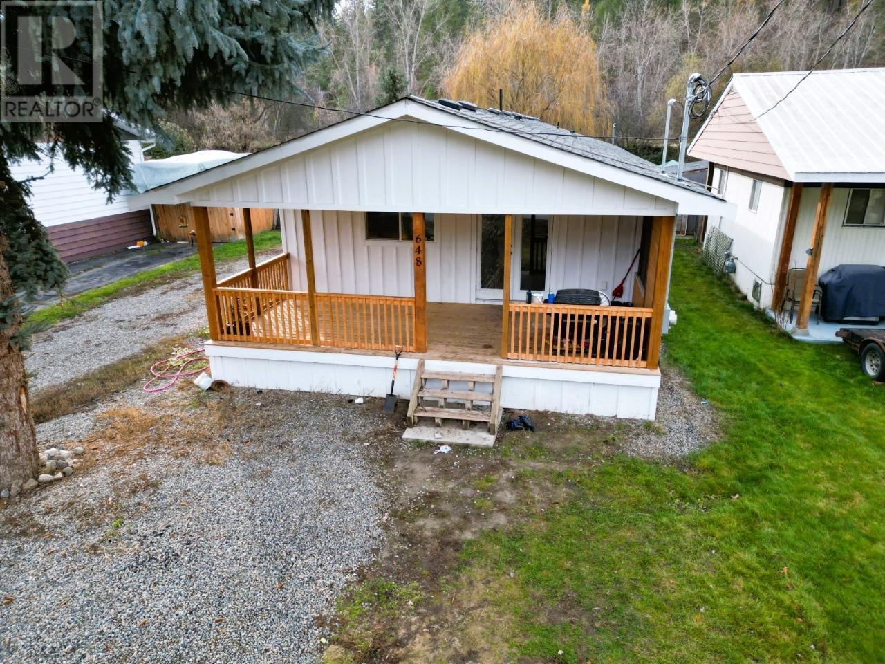 648 CENTRAL  Avenue, Midway, British Columbia