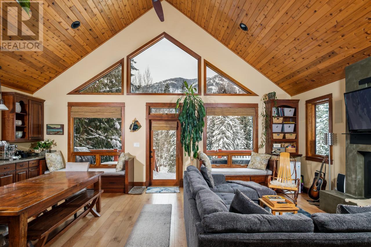 4630 MANN  Road Rossland