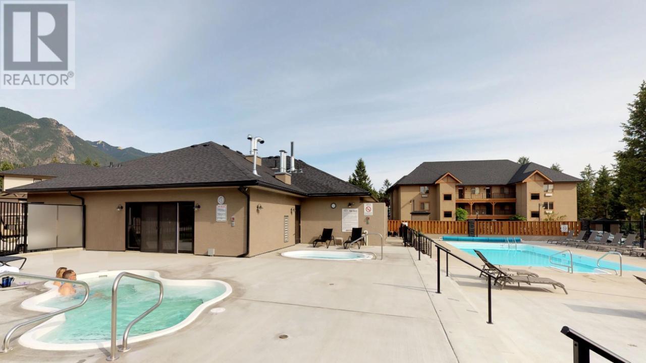 400 BIGHORN  Boulevard Unit# 412 A Radium Hot Springs