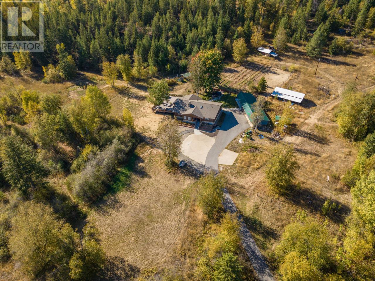 340 SAHLSTROM  Road Castlegar