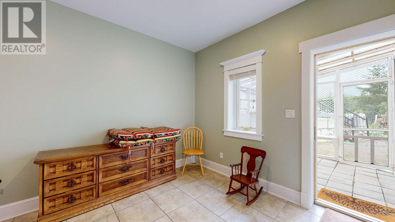 1062 Simmons Road, Creston, British Columbia V0B 1G7 - Photo 38 - 2475283