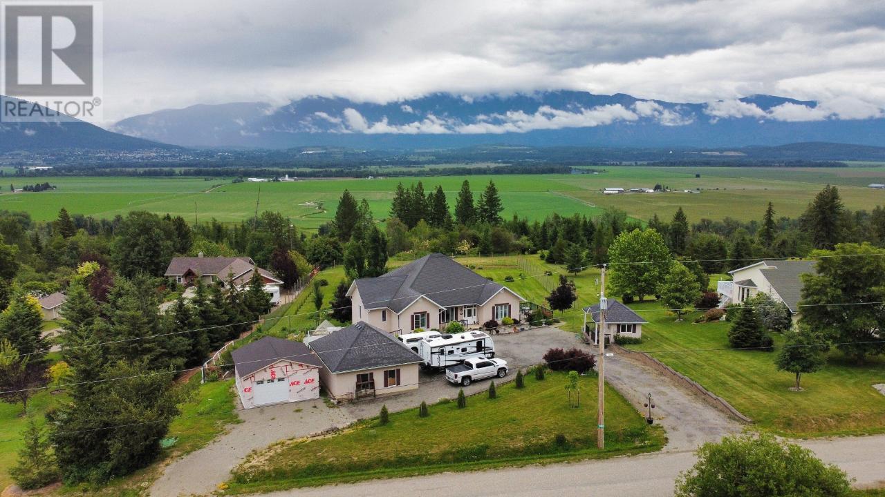 1062 Simmons Road, Creston, British Columbia V0B 1G7 - Photo 46 - 2475283