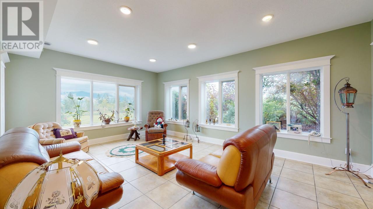 1062 Simmons Road, Creston, British Columbia V0B 1G7 - Photo 32 - 2475283