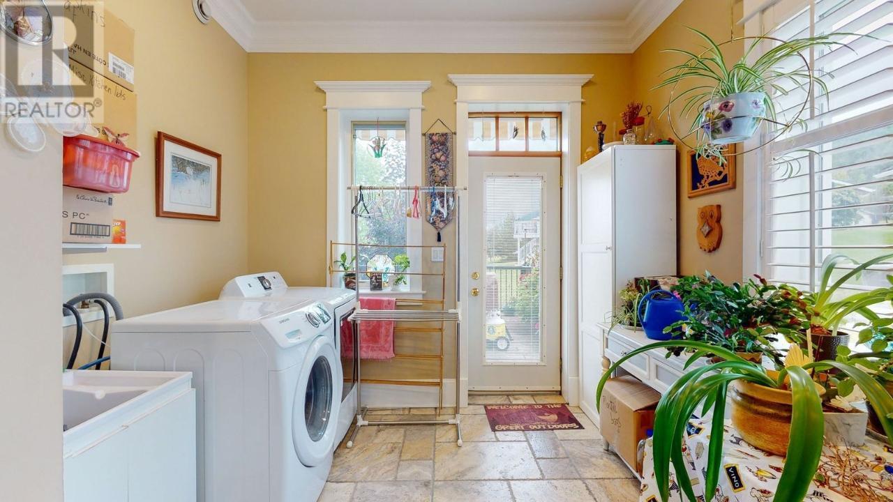 1062 Simmons Road, Creston, British Columbia V0B 1G7 - Photo 25 - 2475283