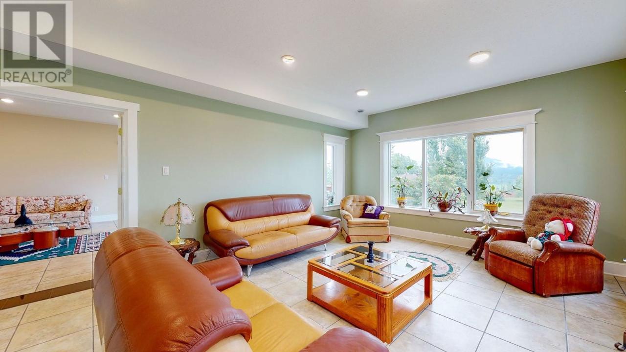 1062 Simmons Road, Creston, British Columbia V0B 1G7 - Photo 33 - 2475283