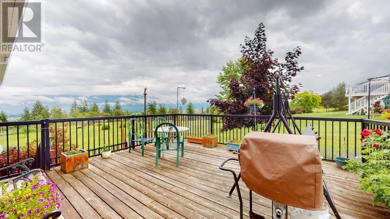 1062 Simmons Road, Creston, British Columbia V0B 1G7 - Photo 45 - 2475283