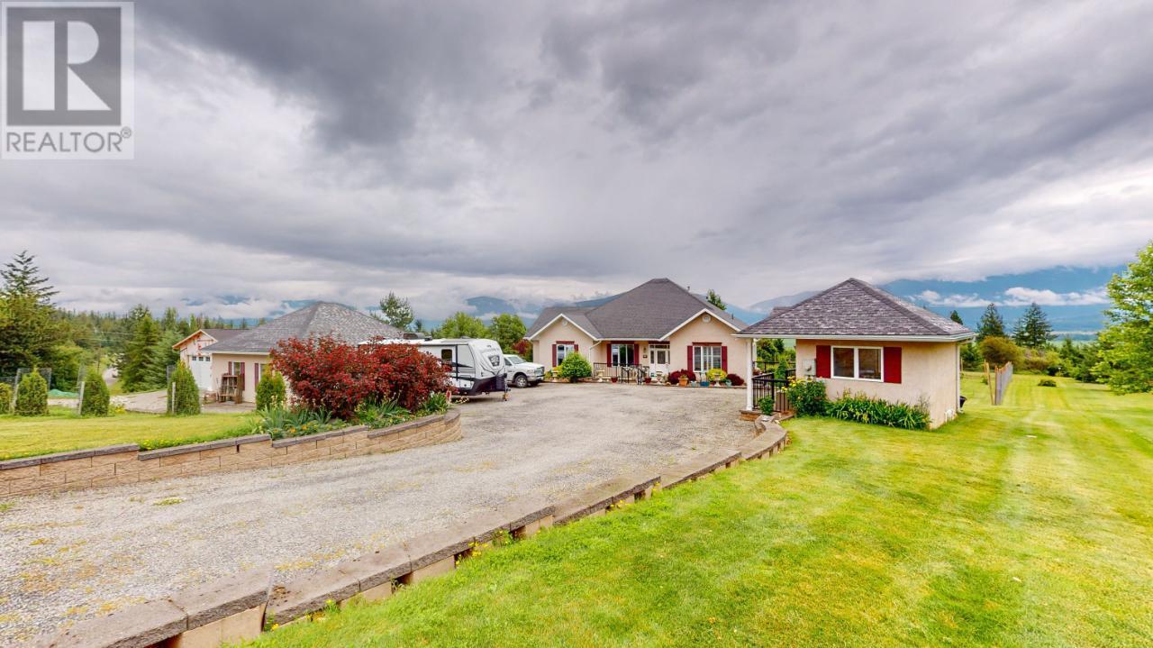 1062 Simmons Road, Creston, British Columbia V0B 1G7 - Photo 44 - 2475283