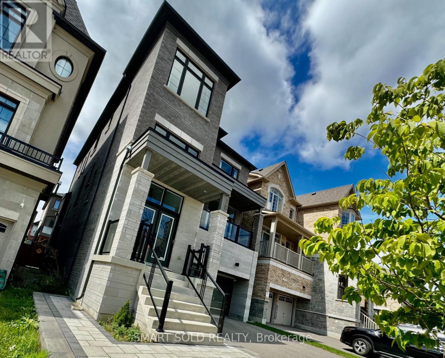 12 ELDER STREET, Richmond Hill, Ontario