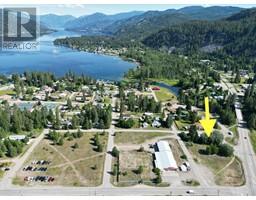 Lot 1 GRISWALD Road, christina lake, British Columbia