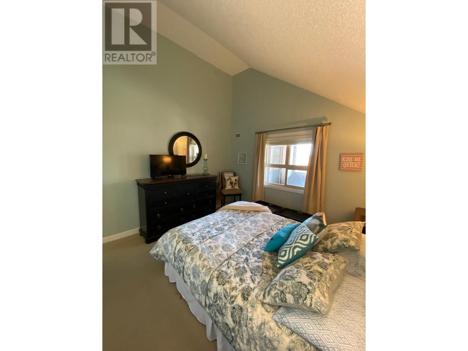 205 THIRD  Avenue Unit# 1416 Invermere