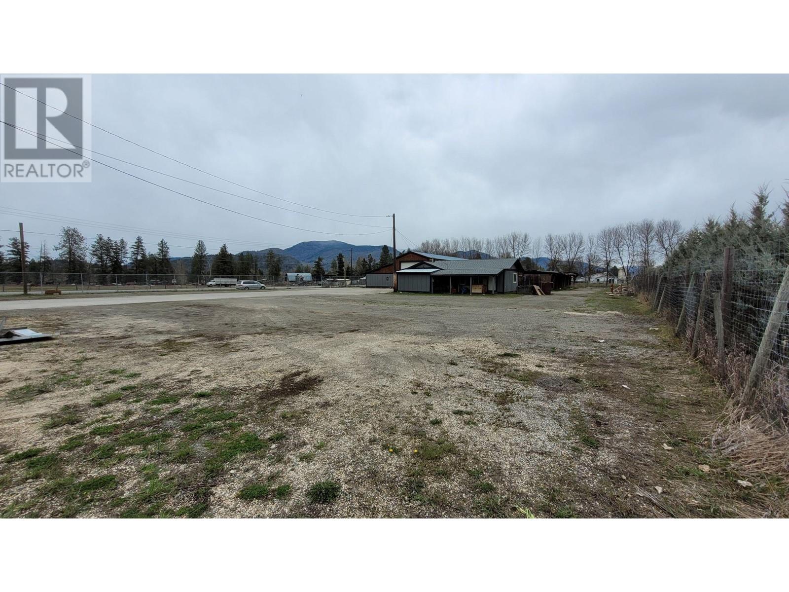 2750 Almond Gardens    E Road, Grand Forks, British Columbia  V0H 1H4 - Photo 26 - 2476072