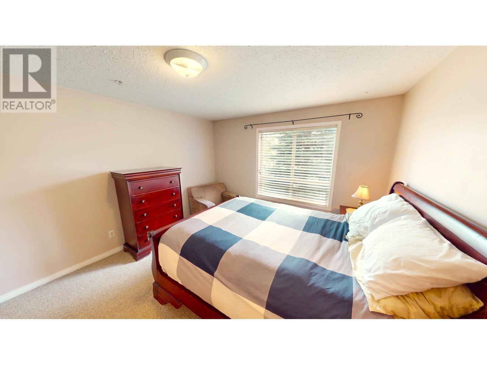 4769 FORSTERS LANDING  Road Unit# 209 Radium Hot Springs