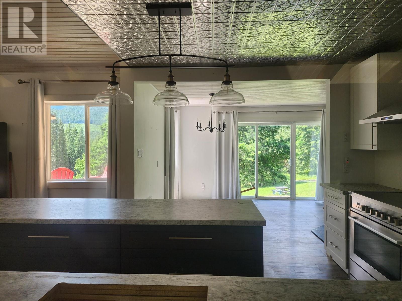 4675 6 Highway, Hills, British Columbia V0G 1S0 - Photo 8 - 2476465