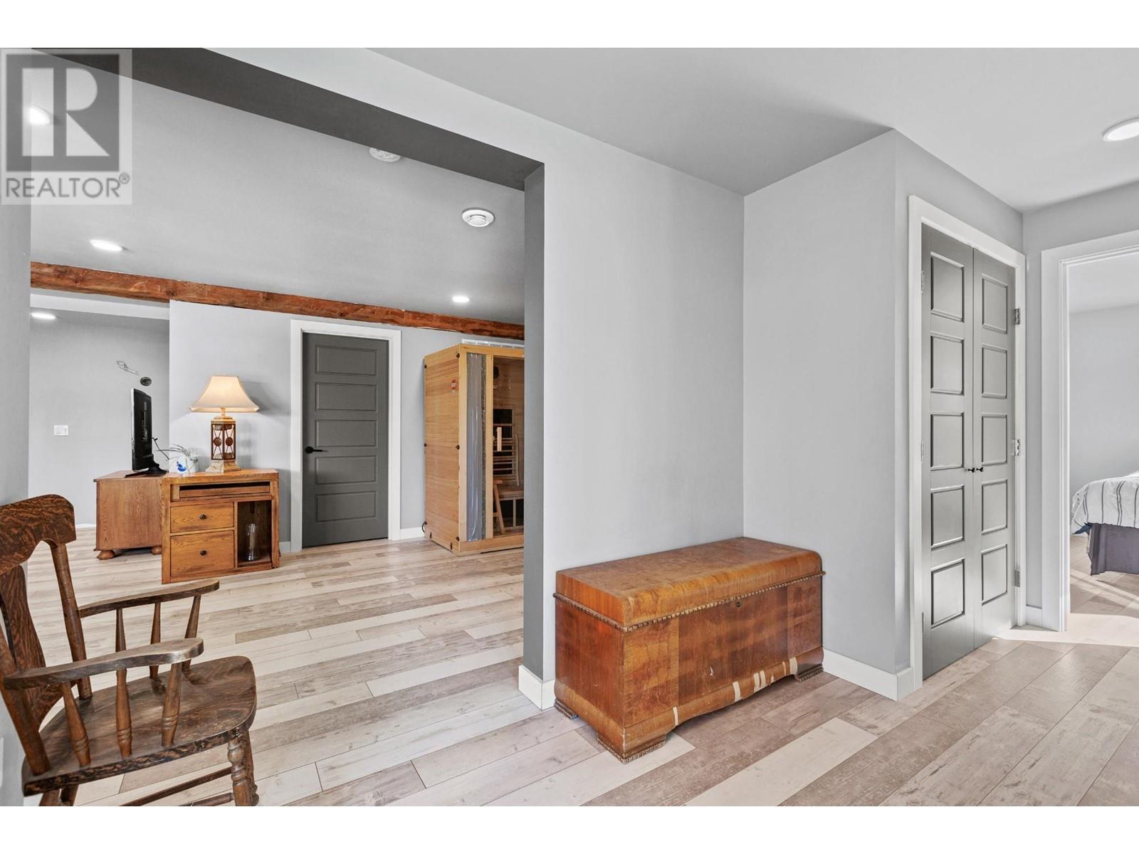 1200 16th N Avenue, Creston, British Columbia V0B 1G5 - Photo 46 - 2476461