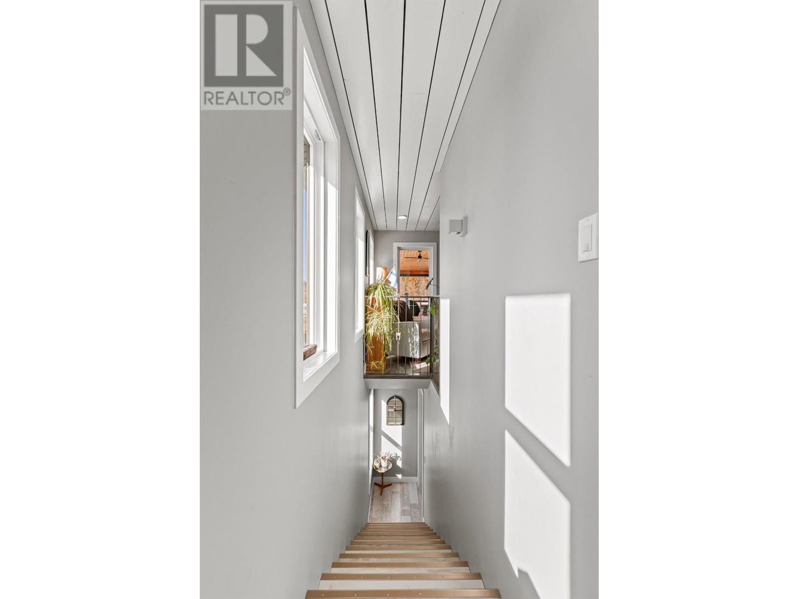 1200 16th N Avenue, Creston, British Columbia V0B 1G5 - Photo 45 - 2476461