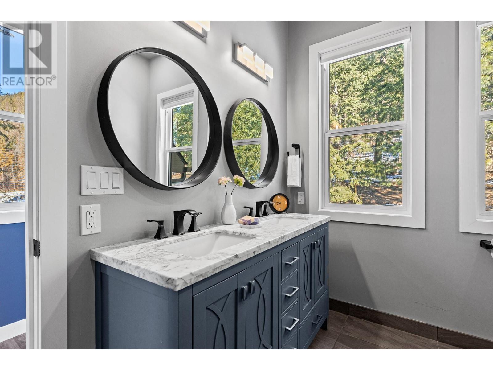 1200 16th N Avenue, Creston, British Columbia V0B 1G5 - Photo 38 - 2476461