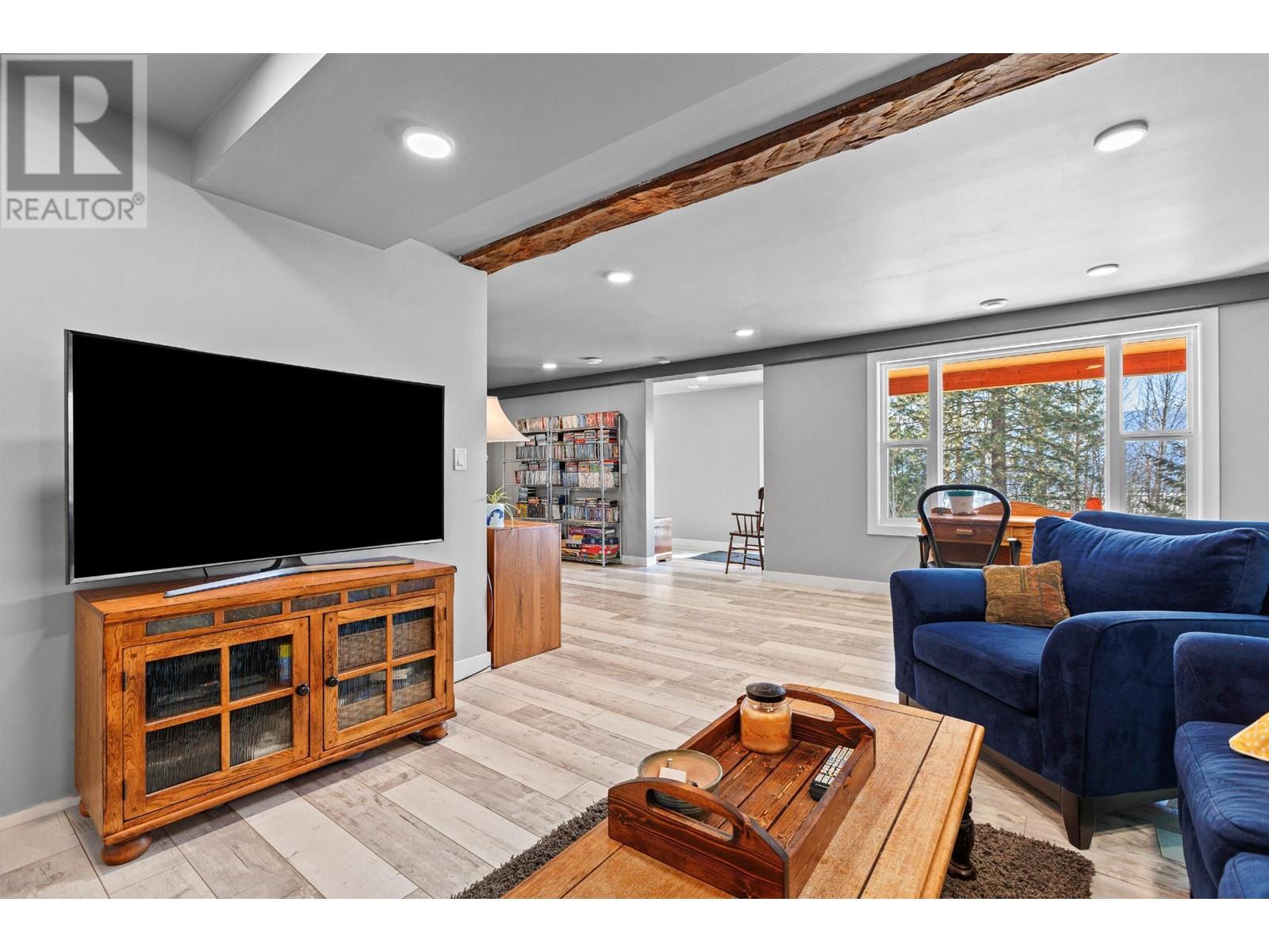 1200 16th N Avenue, Creston, British Columbia V0B 1G5 - Photo 48 - 2476461