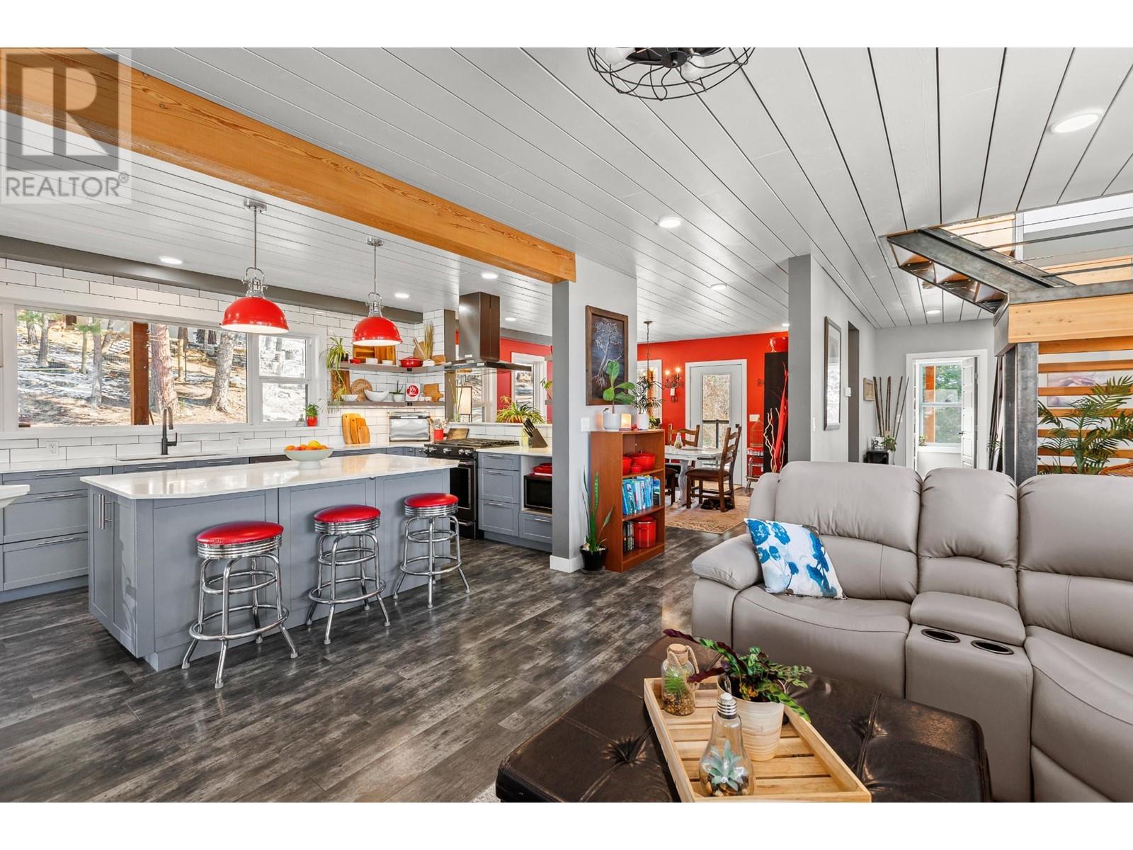 1200 16th N Avenue, Creston, British Columbia V0B 1G5 - Photo 22 - 2476461