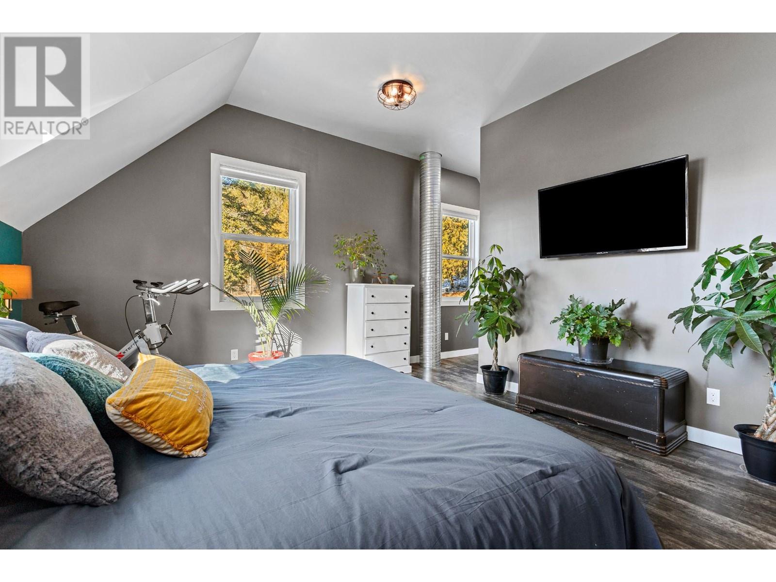 1200 16th N Avenue, Creston, British Columbia V0B 1G5 - Photo 35 - 2476461