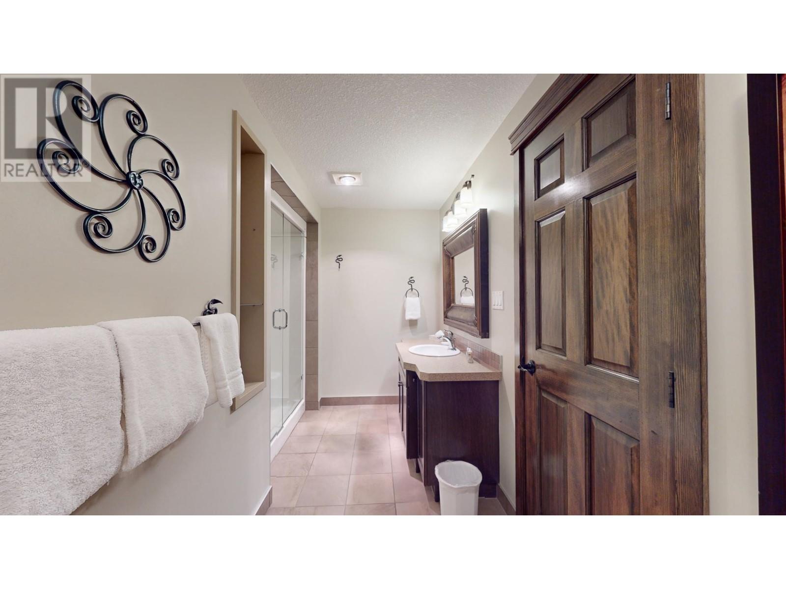 600 BIGHORN  Boulevard Unit# 616 D Radium Hot Springs