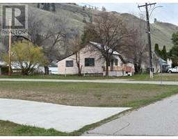 693 NINTH Avenue, midway, British Columbia