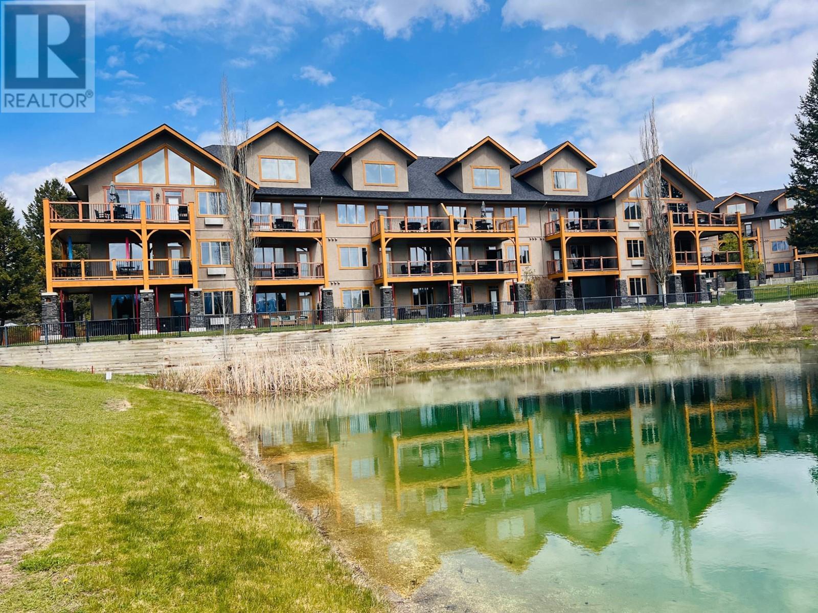800 BIGHORN Boulevard Unit# 822c, Radium Hot Springs, British Columbia
