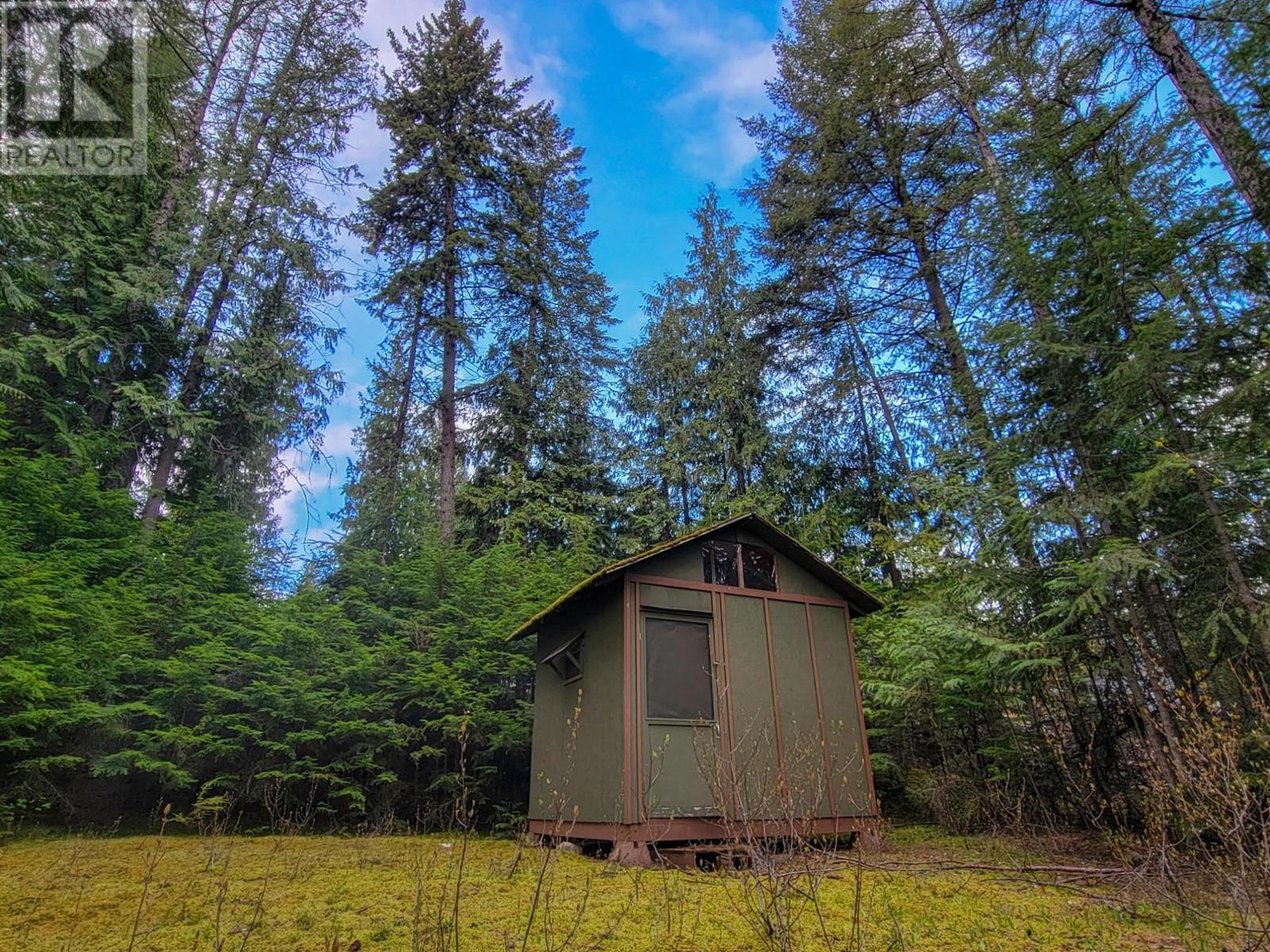 LOT 8 BALFOUR Avenue, Kaslo, British Columbia