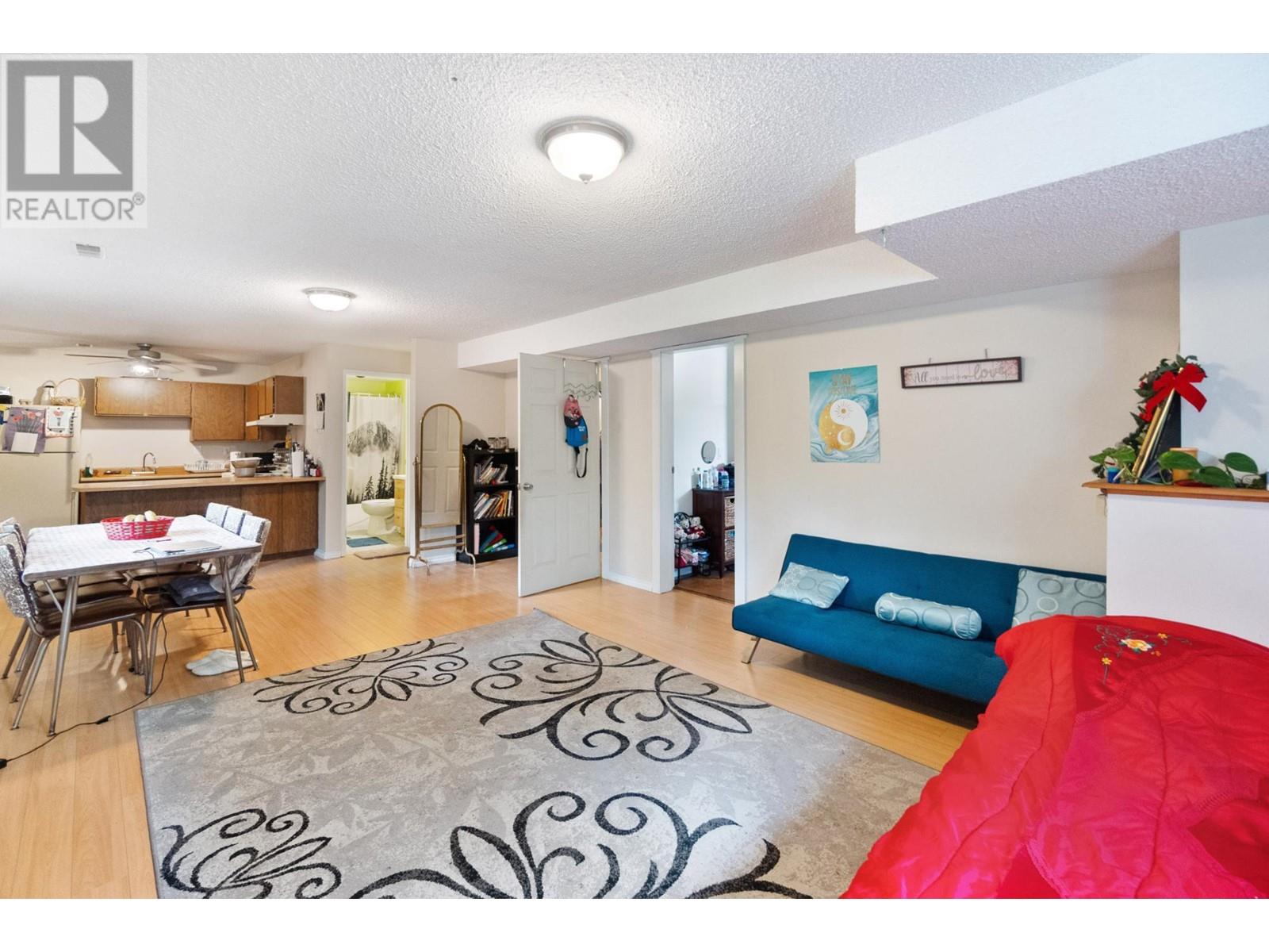 2428 12th Avenue, Castlegar, British Columbia  V1N 4A8 - Photo 32 - 2477005