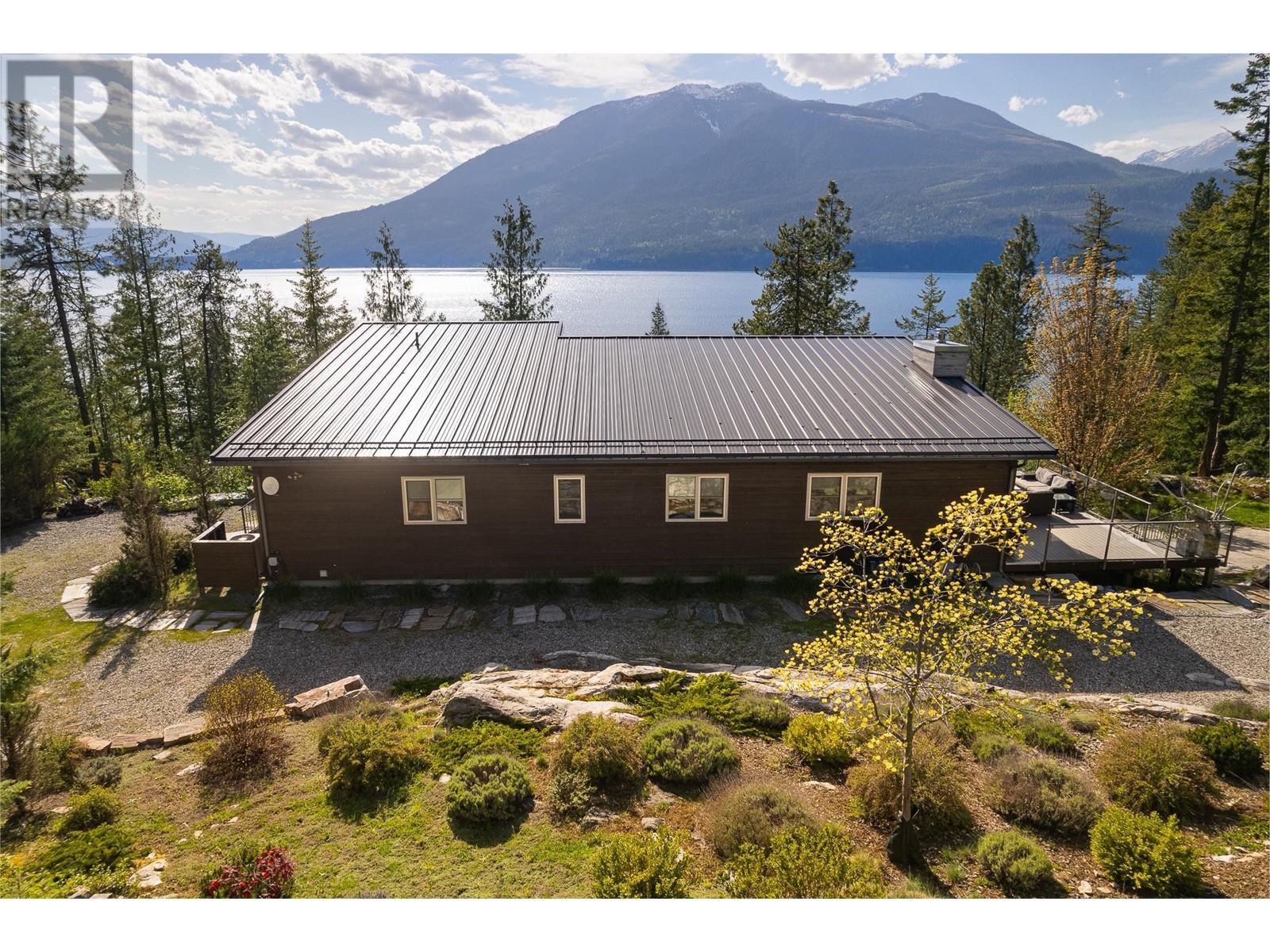 17246 Pilot Bay  Road, Crawford Bay, British Columbia  V0B 1X0 - Photo 48 - 2477142