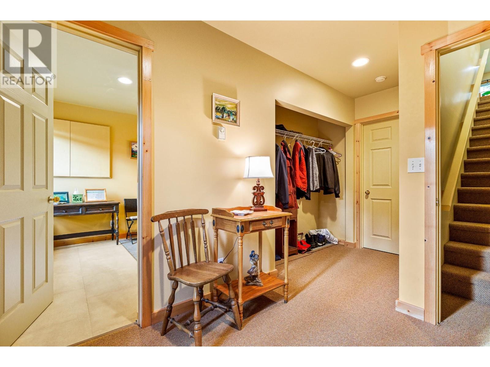 1420 Ainsworth Avenue, Riondel, British Columbia  V0B 2B0 - Photo 32 - 2477153