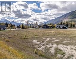 2107 WHISKEY JACK Drive, sparwood, British Columbia