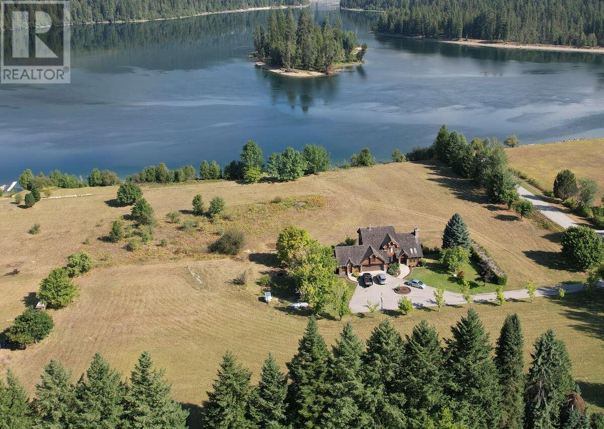 2719 Davidson Road, Shoreacres, British Columbia  V1N 4P9 - Photo 1 - 2477512