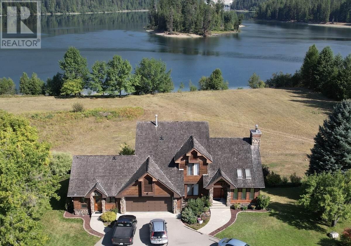 2719 Davidson Road, Shoreacres, British Columbia  V1N 4P9 - Photo 2 - 2477512