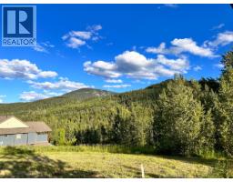 919 REDSTONE Drive, rossland, British Columbia