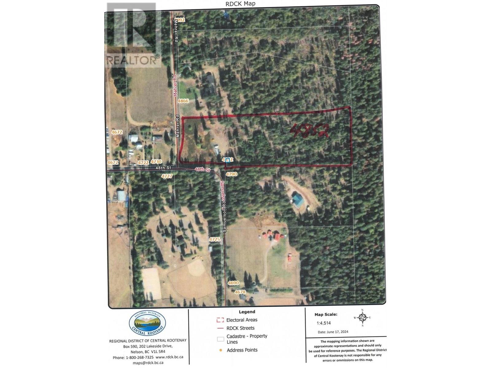 Property at 4852 48TH Street image 4